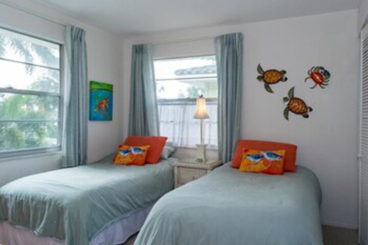 Room 18 of 22