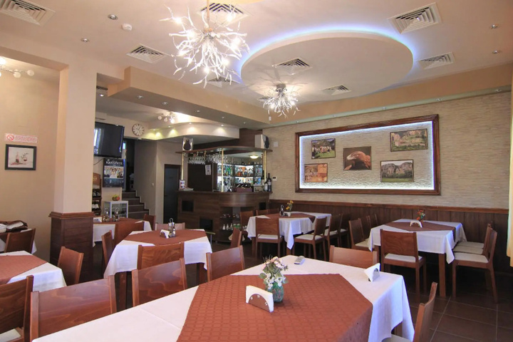 restaurant