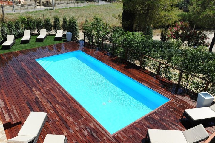 Pool 20 of 29