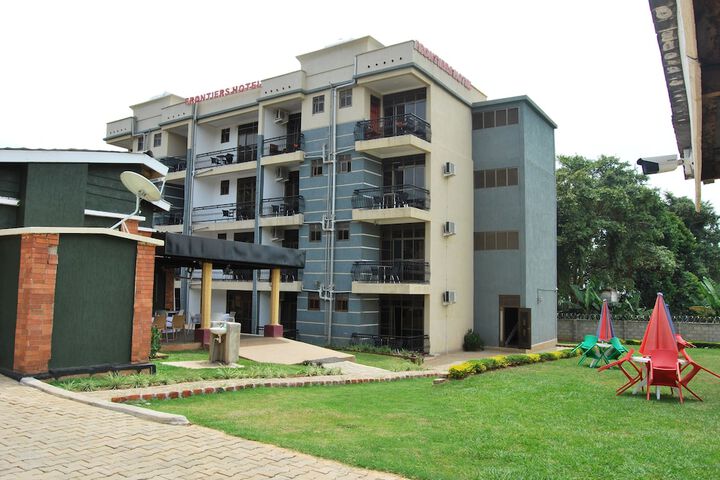 Hotel 70 of 86