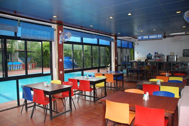Dining Photos