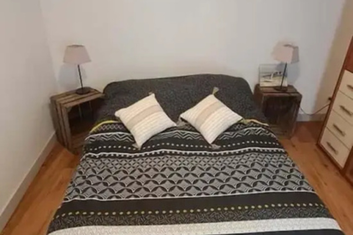 Room 9 of 21