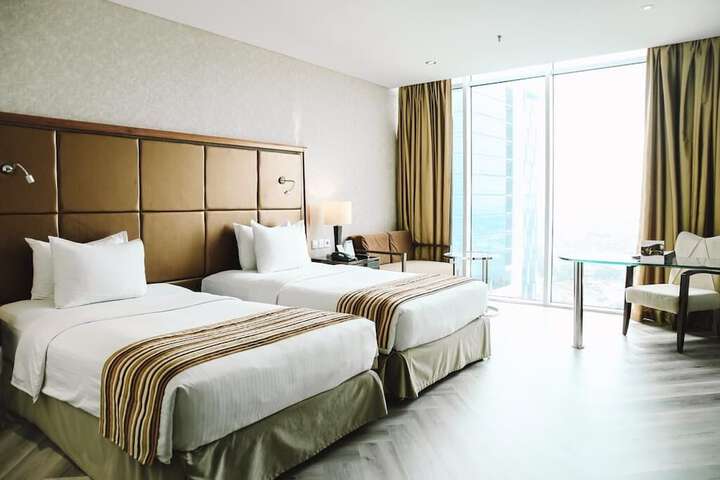 Room 19 of 65
