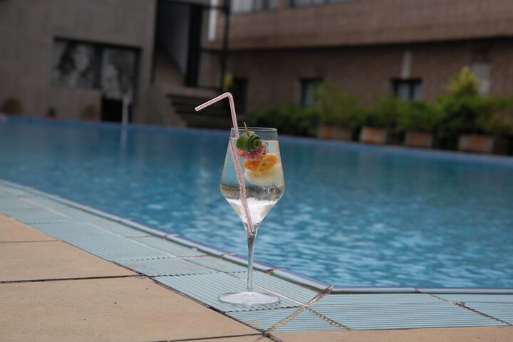 Pool 25 of 86