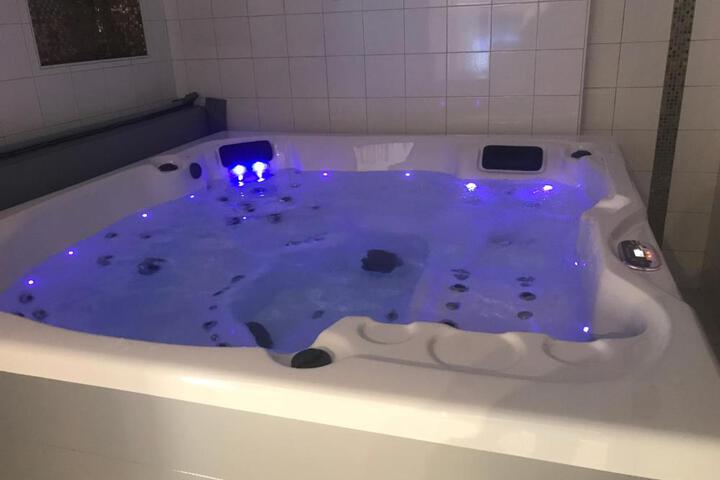 Maison entière avec spa privatif Bulle sur Sye en Drome