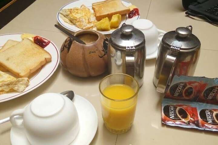 Breakfast/Coffee Service 12 of 20