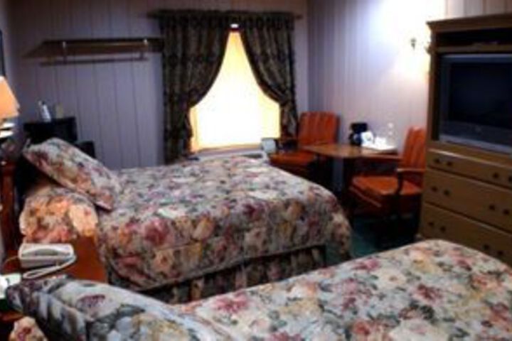 Room 18 of 48
