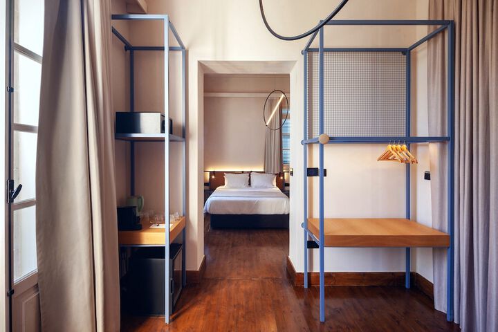 Room 29 of 85