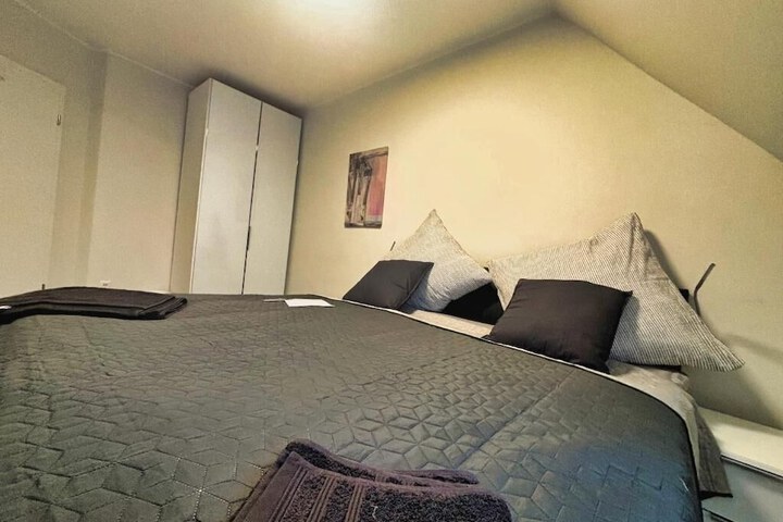 Room 21 of 60