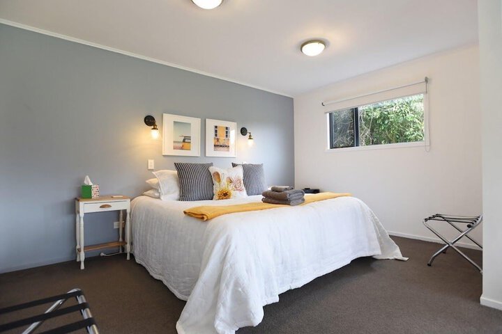 Room 5 of 39