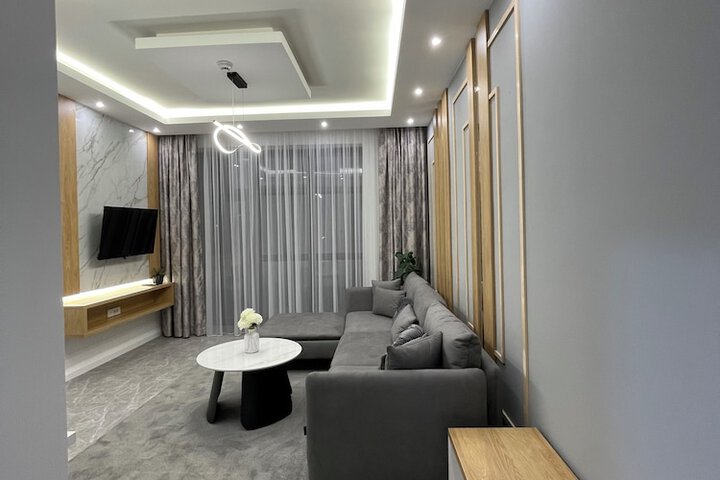 Room 16 of 45
