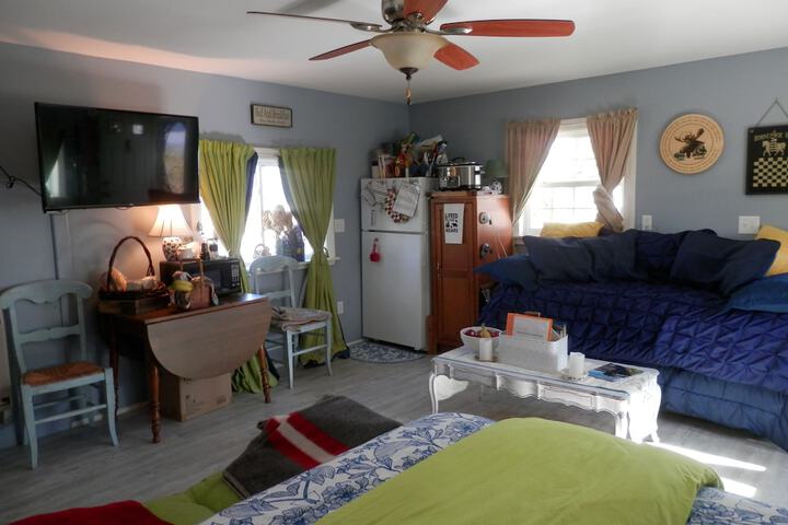 Room 8 of 101