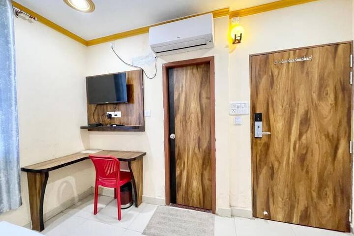 Room 36 of 42