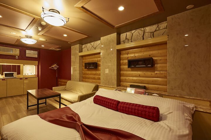 Room 8 of 70