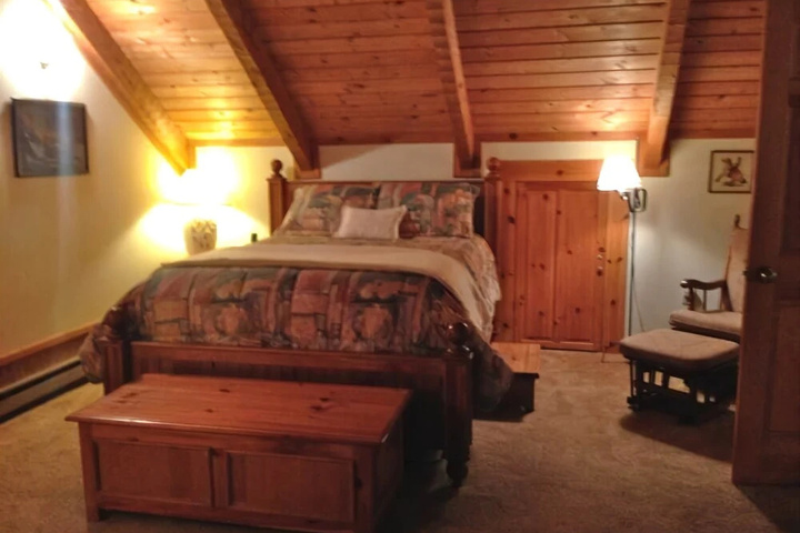 Room 6 of 23