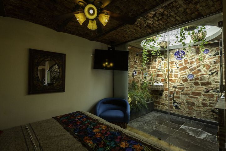 Room 54 of 150