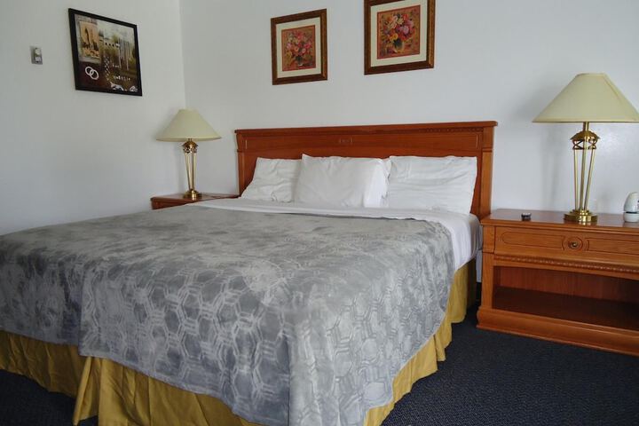Room 20 of 39