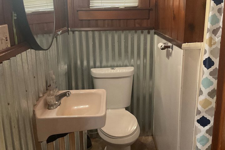 Room 21 of 25