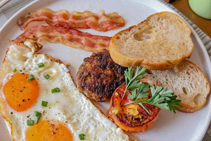 Breakfast/Coffee Service 97 of 113