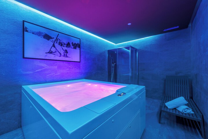 Spa 41 of 72