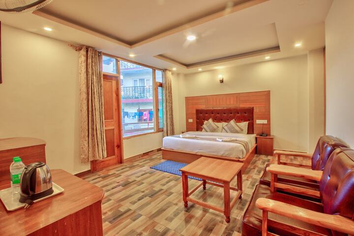Room 14 of 23