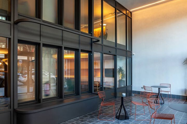 Hotel 250 of 265