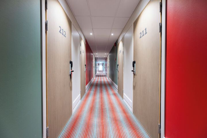 Ballroom/Hall 41 of 45