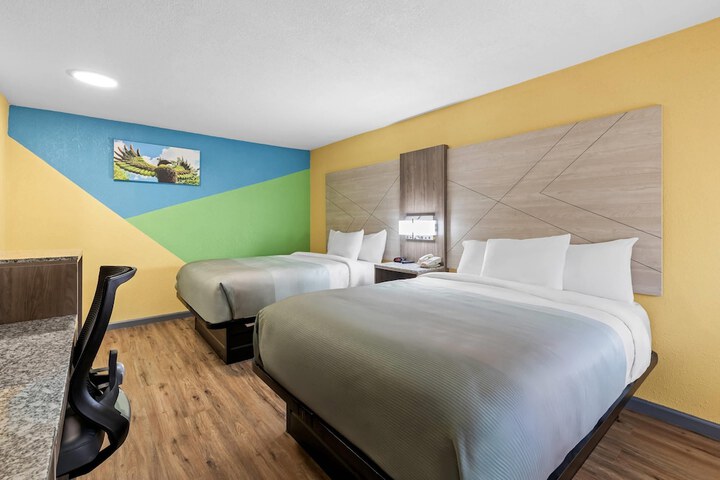 Room 17 of 57