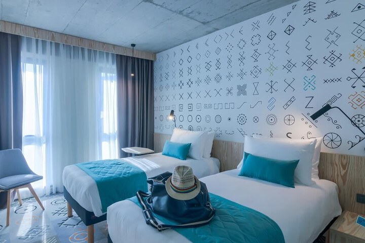 Room 29 of 118
