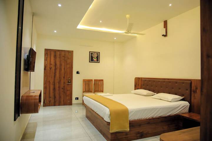 Room 7 of 68