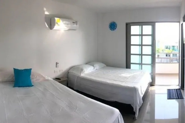 Room 5 of 15