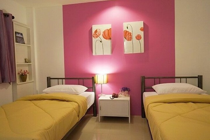 Room 6 of 64
