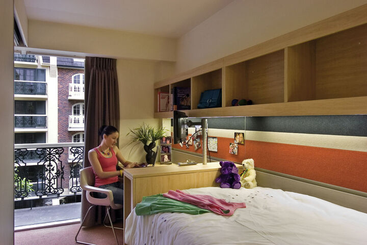 Room 5 of 26