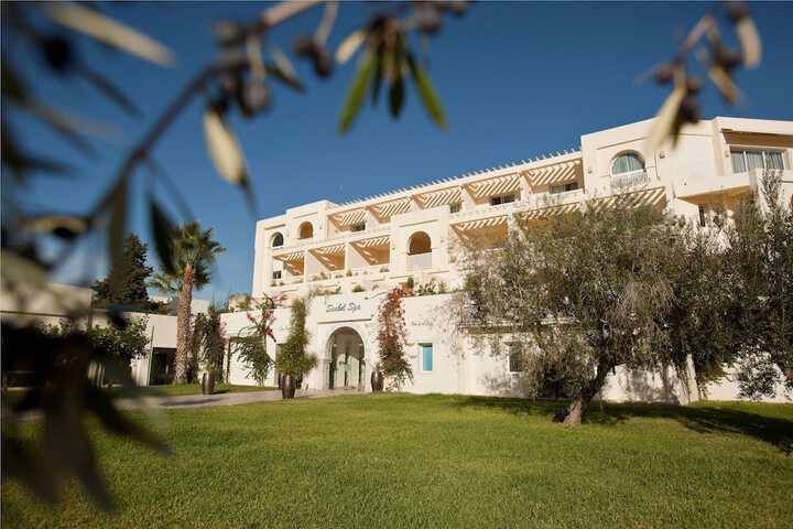 Hotel 63 of 63
