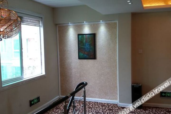 Hotel Interior 10 of 19