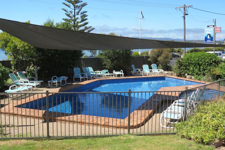 Hotel with Pool