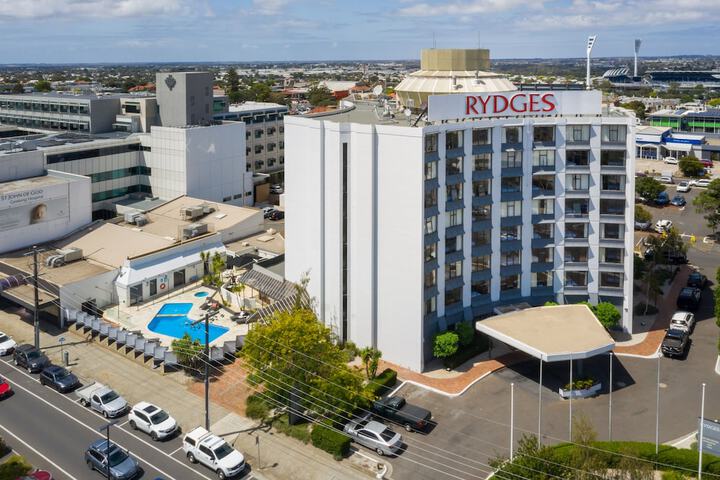 Hotel 74 of 75