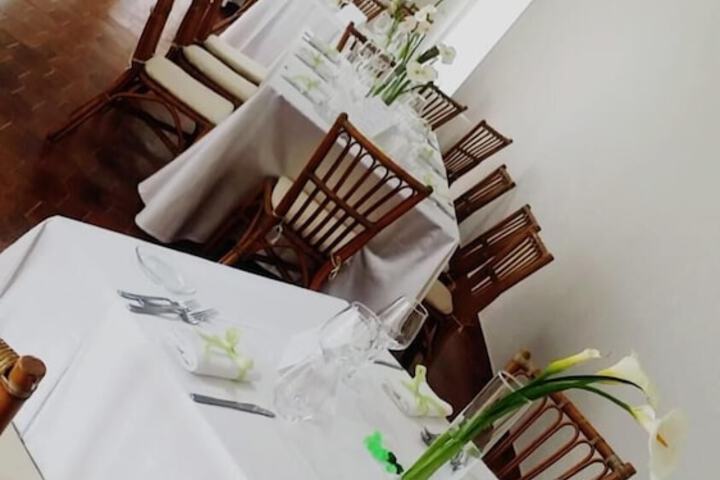 Dining 13 of 20