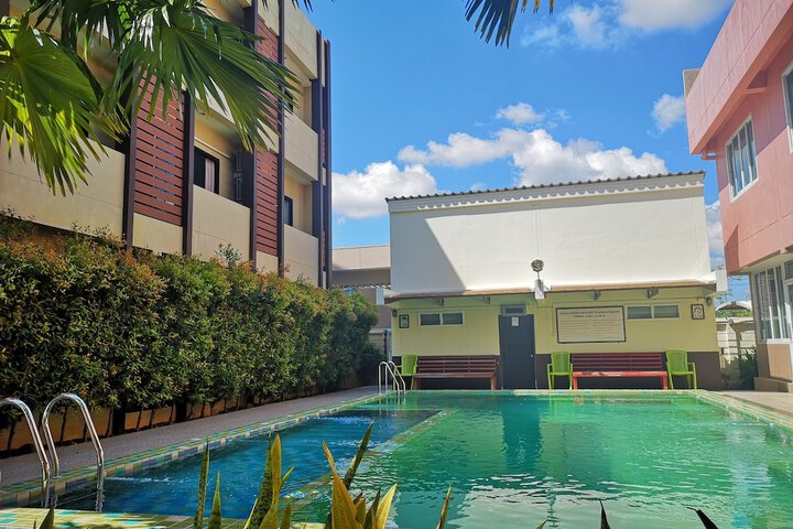The Wonders Hotel