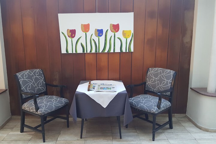 Dining Photos