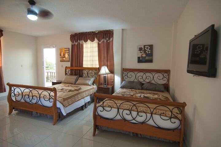 Room 7 of 26