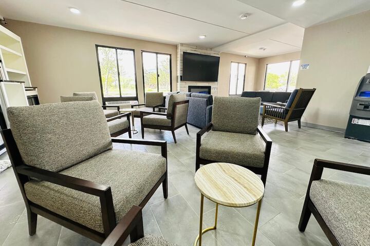 Lobby Photos