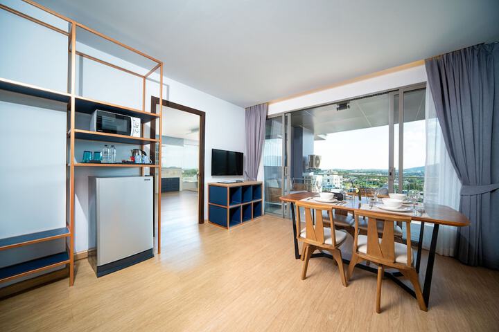 Room 208 of 336