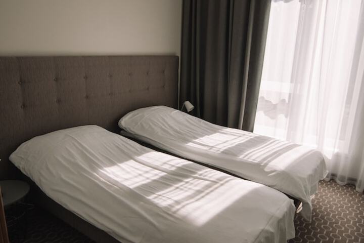 Room 7 of 36