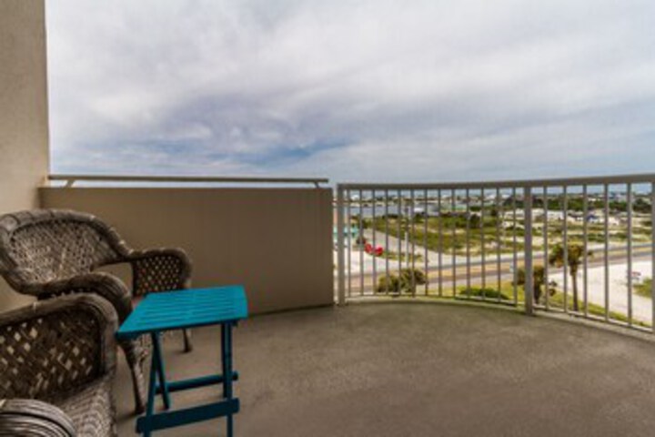 Terrace/Patio 2 of 55