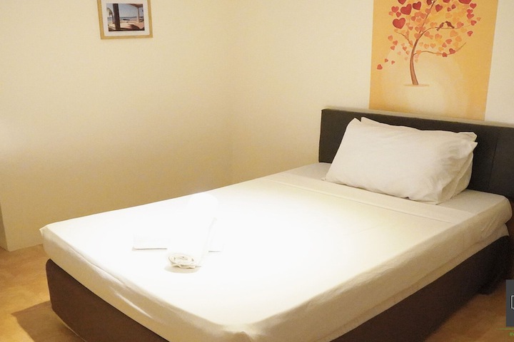 Room 14 of 56