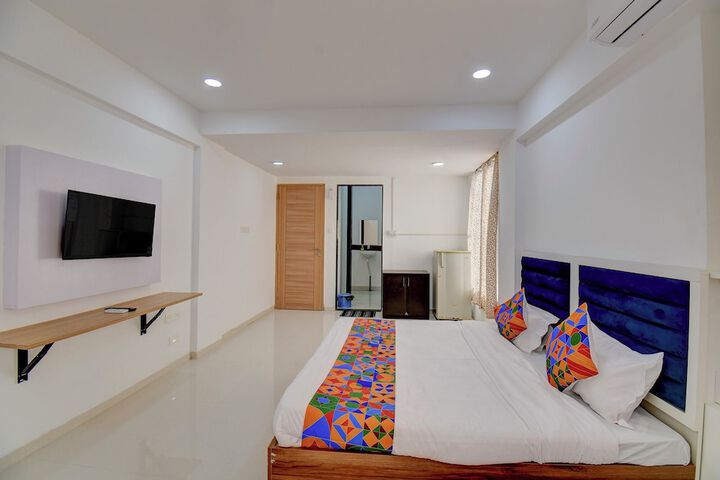 Room 18 of 34