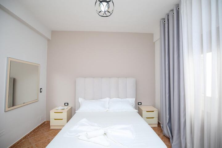 Room 25 of 51