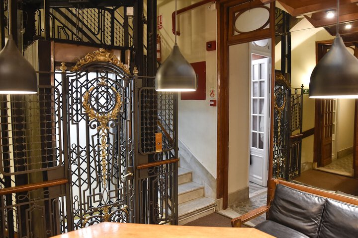 Hotel Lobby