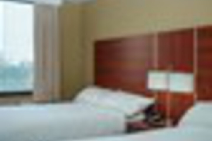 Room 38 of 60